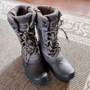 North Face Winter Boots Sz. 8 US